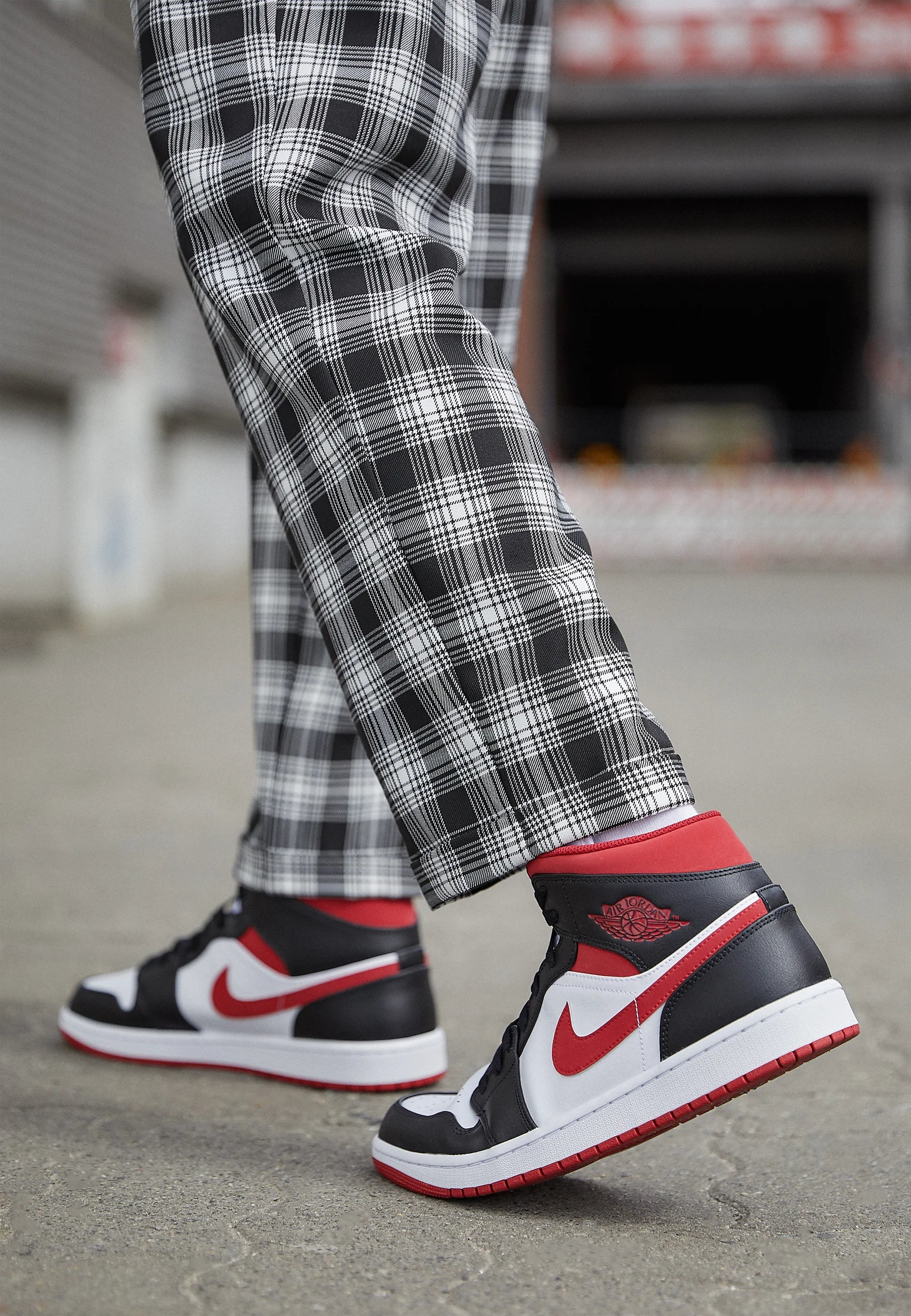 AIR JORDAN 1 MID - Sneakers alte - scarpe sportive nike bianco/rosse 50,5 art.9 - ITALYSALDI.IT